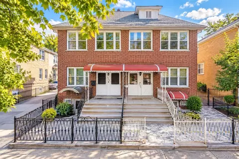 2062 60 St, Brooklyn, NY 11204