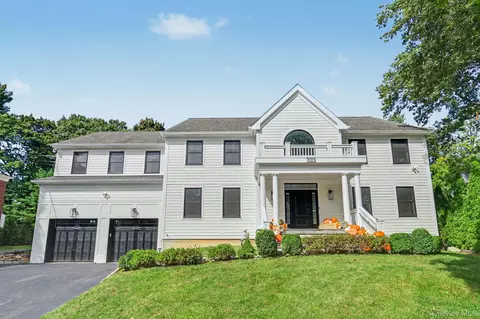 333 Lyncroft Rd, New Rochelle, NY 10804
