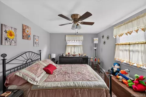 Bedroom - 48 Silver St, Patchogue, NY 11772 photo 3 of 3