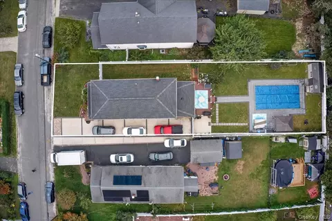 View/Area - 48 Silver St, Patchogue, NY 11772 photo 1 of 2