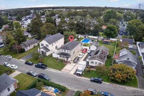 View/Area - 48 Silver St, Patchogue, NY 11772 photo 2 of 2
