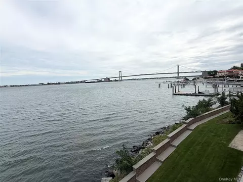 View/Area - 15419 Riverside Dr #24B, Whitestone, NY 11357 photo 5 of 8