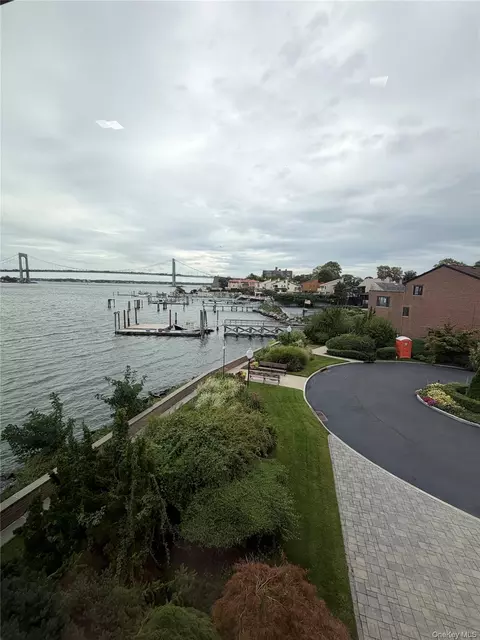 View/Area - 15419 Riverside Dr #24B, Whitestone, NY 11357 photo 8 of 8