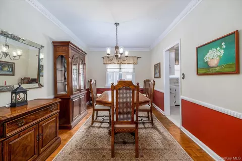 Dining - 144-17 77th Ave, Flushing, NY 11367 photo 1 of 2