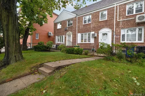 Exterior - 144-17 77th Ave, Flushing, NY 11367 photo 1 of 4