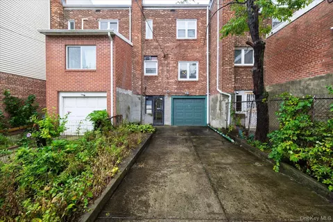 Exterior - 144-17 77th Ave, Flushing, NY 11367 photo 2 of 4