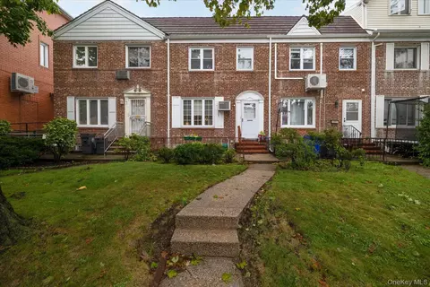 144-17 77th Ave, Flushing, NY 11367