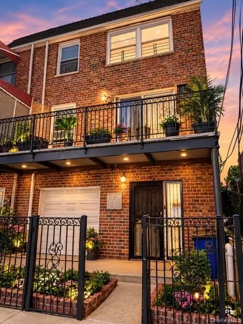 111-55 43rd Ave, New York, NY 11368