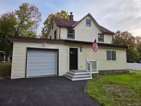 119 Katrina Falls Rd, Thompson, NY 12775