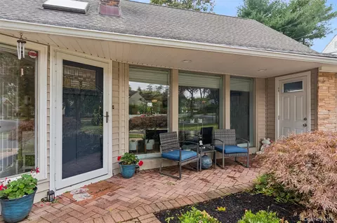 Exterior - 30 Range Dr, Merrick, NY 11566 photo 3 of 7