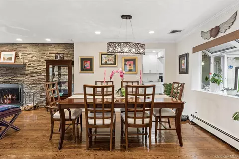 Dining - 30 Range Dr, Merrick, NY 11566 photo 2 of 4
