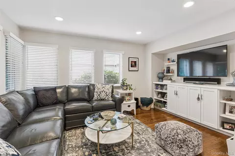 Living - 30 Range Dr, Merrick, NY 11566 photo 4 of 5