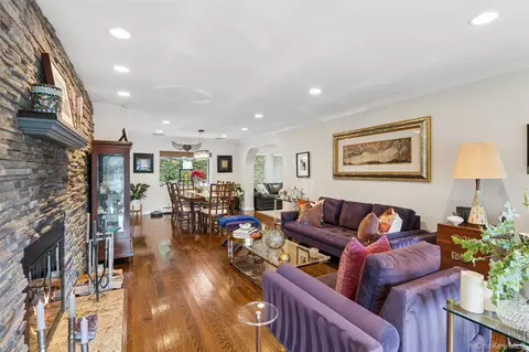 Living - 30 Range Dr, Merrick, NY 11566 photo 1 of 5