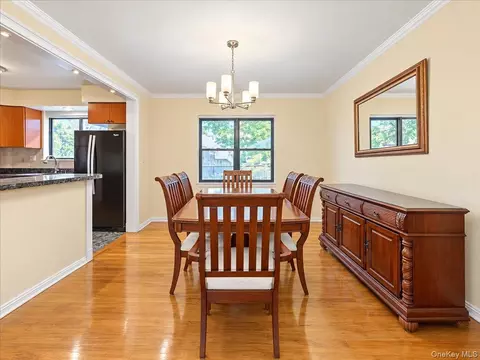 Dining - 75-79 181st St, New York, NY 11366 photo 1 of 2