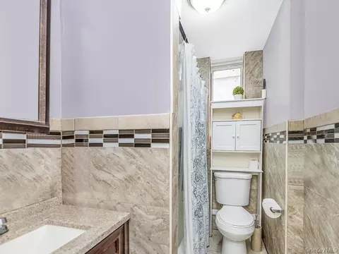 Bath - 1035 Elder Ave, New York, NY 10472 photo 3 of 3