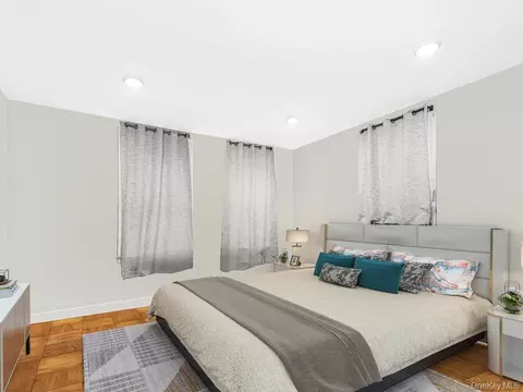 Bedroom - 1035 Elder Ave, New York, NY 10472 photo 3 of 3