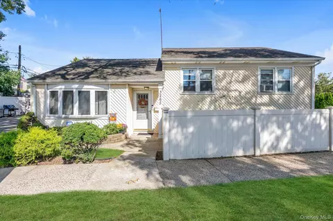 3265 Brower Ave, Oceanside, NY 11572