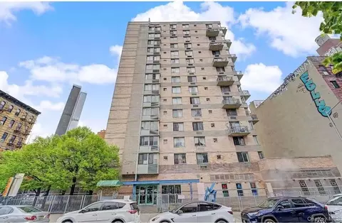 60 Henry St #15F2, New York, NY 10002
