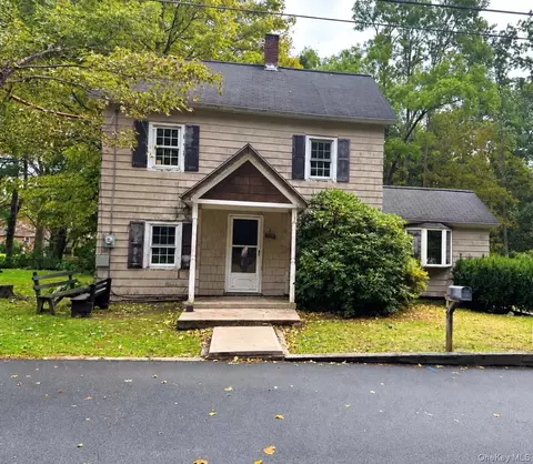 23 Mccune Pl, Mamakating, NY 12790