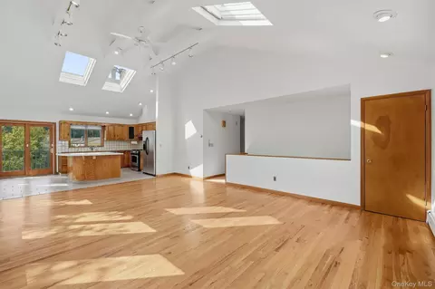 Living - 38 Wall St, Mount Pleasant, NY 10595 photo 8 of 13