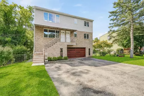 Exterior - 38 Wall St, Mount Pleasant, NY 10595 photo 2 of 3