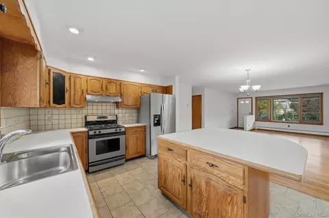 Kitchen - 38 Wall St, Mount Pleasant, NY 10595 photo 5 of 10