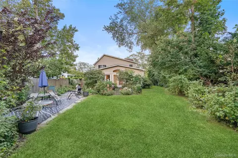 Exterior - 92 Jennings Ave, Patchogue, NY 11772 photo 4 of 7