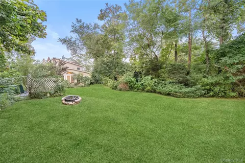 Exterior - 92 Jennings Ave, Patchogue, NY 11772 photo 7 of 7
