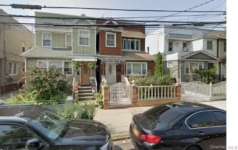 10136 110th St, South Richmond Hill, NY 11419