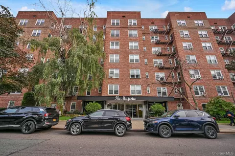 110-20 71st Ave #102, Forest Hills, NY 11375