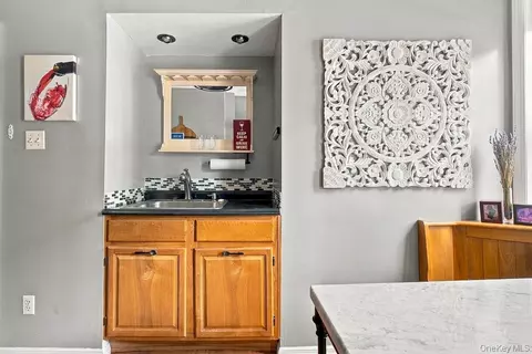 Other - 227 Devoe St, Brooklyn, NY 11211 photo 1 of 4