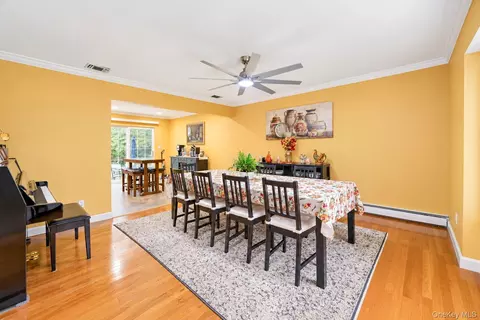 Dining - 344 Barton Ave, Brookhaven, NY 11772 photo 1 of 4