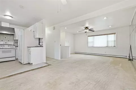 Living - 75 Harding Pl, Freeport, NY 11520 photo 5 of 9