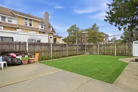 Exterior - 75 Harding Pl, Freeport, NY 11520 photo 3 of 9