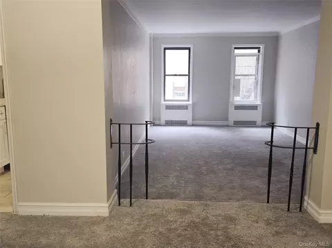 Living - 55 E 190th St #45, New York, NY 10468 photo 2 of 4