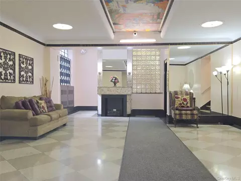Living - 55 E 190th St #45, New York, NY 10468 photo 1 of 4