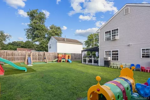 Exterior - 30 Fred Hect, Ramapo, NY 10977 photo 4 of 6