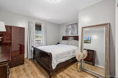 Bedroom - 30 Fred Hect, Ramapo, NY 10977 photo 4 of 4