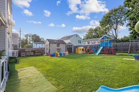 Exterior - 30 Fred Hect, Ramapo, NY 10977 photo 5 of 6