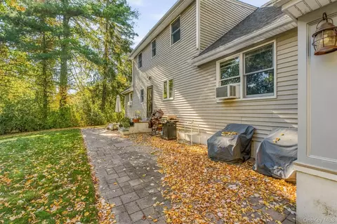 Exterior - 4 Deer Run Rd, Poughkeepsie, NY 12603 photo 7 of 10