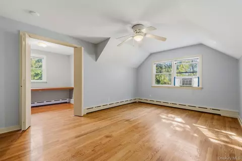 Bedroom - 4 Deer Run Rd, Poughkeepsie, NY 12603 photo 2 of 5