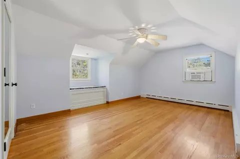 Bedroom - 4 Deer Run Rd, Poughkeepsie, NY 12603 photo 4 of 5