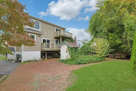 Exterior - 19 Cambridge St E, Mount Pleasant, NY 10595 photo 6 of 10