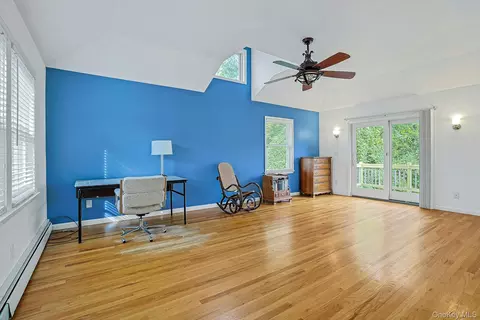 Living - 19 Cambridge St E, Mount Pleasant, NY 10595 photo 4 of 4