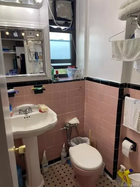 38-15 149th St #6D, New York, NY 11355 photo 9