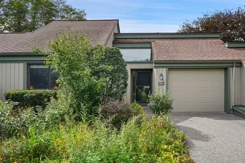 593 Heritage Hills Dr #C, Somers, NY 10589