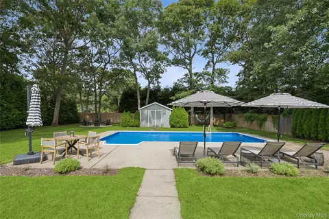 Other - 138 W Tiana Rd, Hampton Bays, NY 11946 photo 2 of 5
