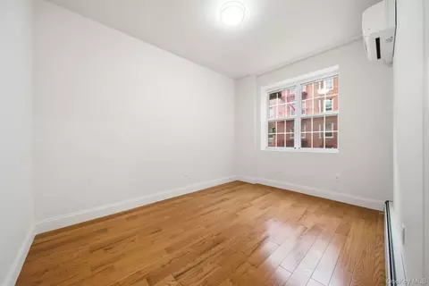 Bedroom - 141-15 Cherry Ave #3C, Flushing, NY 11355 photo 2 of 2
