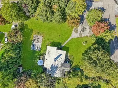 View/Area - 37 Woodstock Rd, Kent, NY 10512 photo 4 of 6
