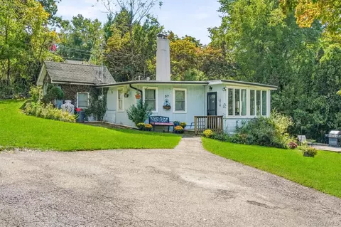 Exterior - 37 Woodstock Rd, Kent, NY 10512 photo 6 of 13